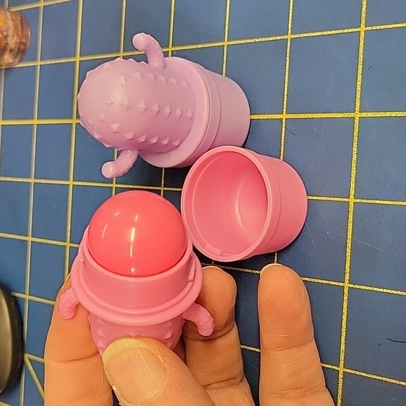 Set of 2 Pink & Purple Cactus Lip Balm New - Picture 3 of 3